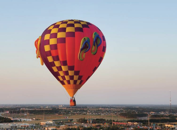Hot air balloon ride in the Disney World area.